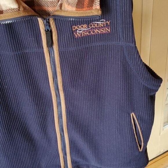 Renegade Embroidered Blue Corduroy Flannel Lined Full Zip Collared Sz. M Vest - Picture 3 of 8
